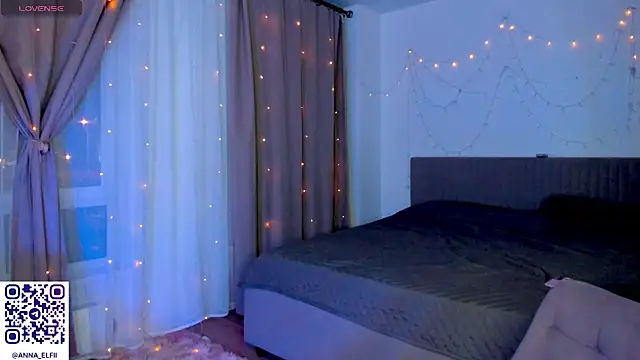 Anna Elfii online show from 24, 3, 2026