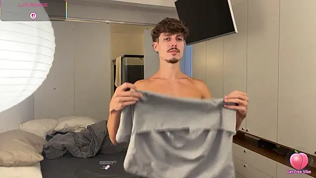 vitoraugustoxxx online show from 24, 2, 2026