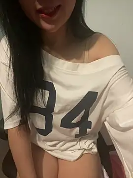 hotgirl-sexy online show from 19, 4, 2026