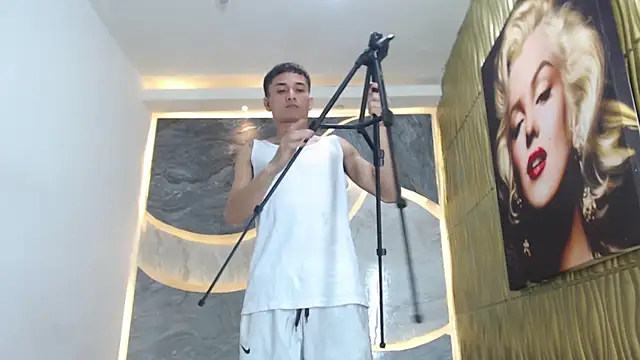 Matheus Ic online show from 15, 2, 2026