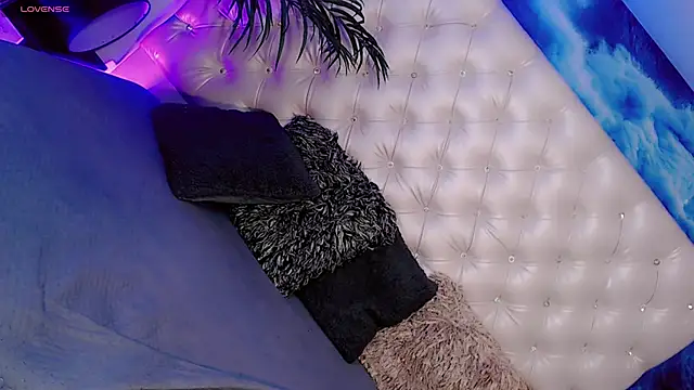 Baby Lumina online show from 2, 2, 2026