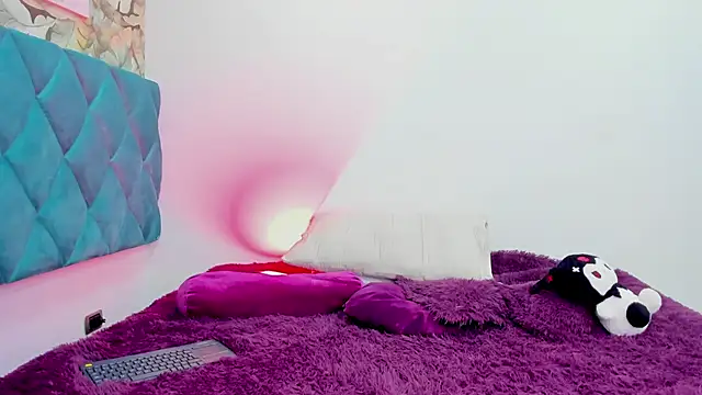 SamantthaRosxe online show from 24, 3, 2026