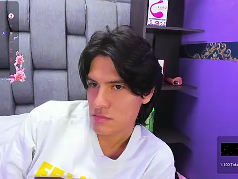 Alexx North online show from 2, 2, 2026