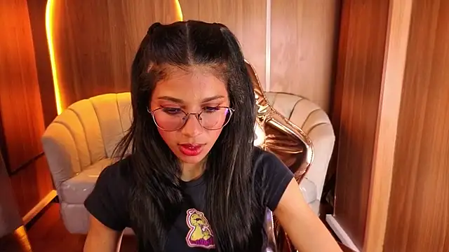 Alina b  online show from 9, 5, 2026