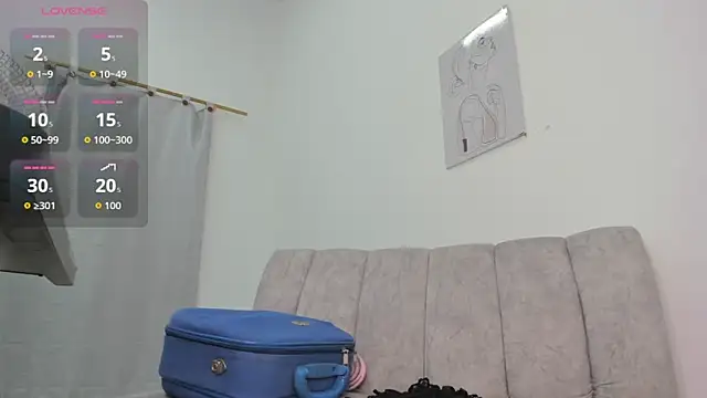velvetluna  online show from 12, 5, 2026