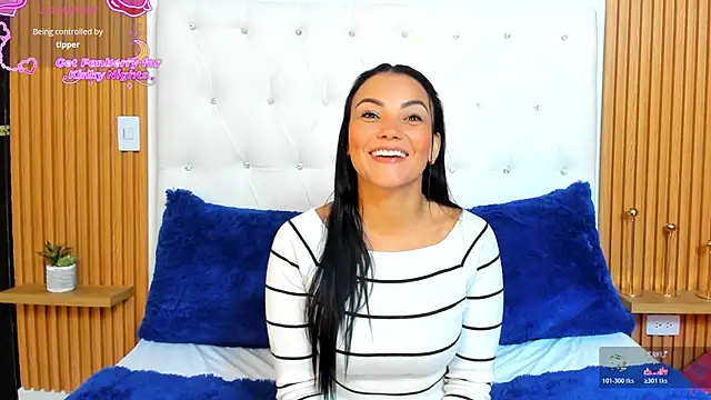 GreciaEvanss online show from 18, 6, 2026