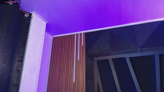 Hanna Becker  online show from 19, 2, 2026