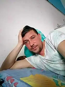 Miki01881 online show from 5, 2, 2026