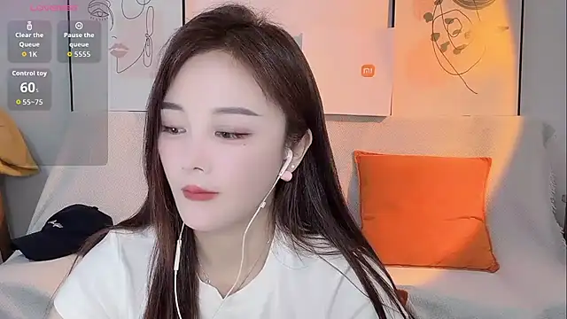 Lisa-295188 online show from 14, 5, 2026