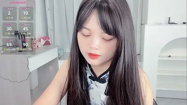 xianxian-baby online show from 17, 6, 2026
