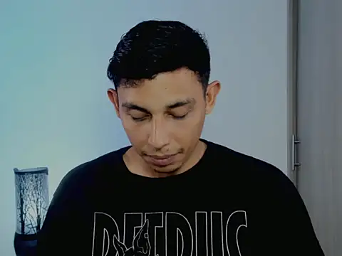 nilo2021 online show from 17, 4, 2026
