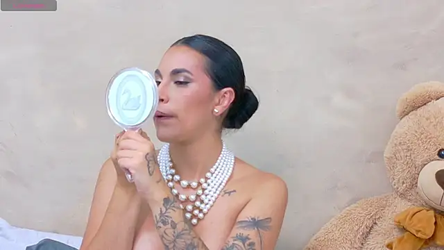 AndiVasquez online show from 2, 5, 2026