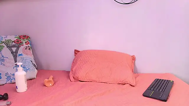 melany roberts  online show from 13, 2, 2026