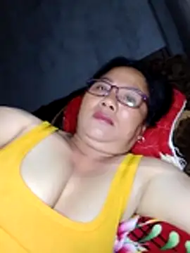 Cold-girlr12 online show from 26, 6, 2026