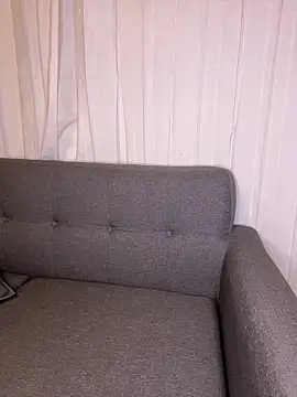 cristal  violetaa online show from 3, 2, 2026