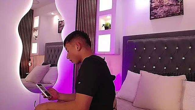 Fancy Vixen online show from 18, 2, 2026