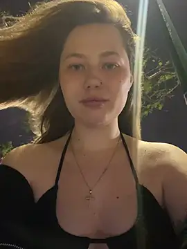 Snapshot of AsynaYuuki chatting on 3, 2, 2026 AsynaYuuki online show from 3, 2, 2026