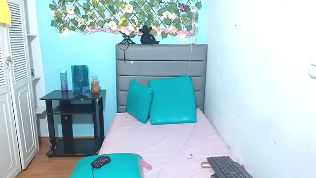 chloejonesrs707 online show from 5, 2, 2026