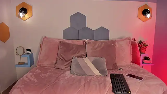 Afrodita sweeet online show from 25, 2, 2026