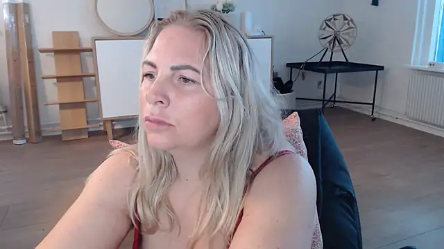 Amanda Norsk online show from 24, 3, 2026