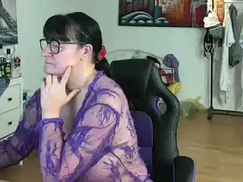 Sylly online show from 14, 1, 2025