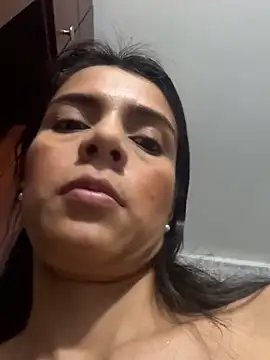 EvaMiranda online show from 10, 5, 2026