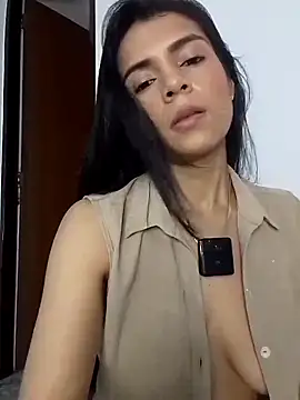 Snapshot of EvaMiranda chatting on 15, 5, 2026 EvaMiranda online show from 15, 5, 2026