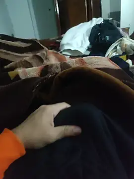 amirMohamed58 online show from 7, 2, 2026