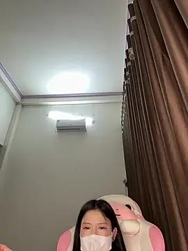 Snapshot of wang1472581 chatting on 4, 3, 2026 wang1472581 online show from 4, 3, 2026