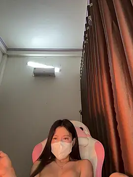 Snapshot of wang1472581 chatting on 7, 3, 2026 wang1472581 online show from 7, 3, 2026