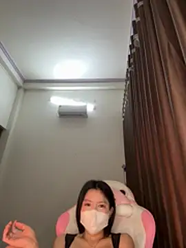 Snapshot of wang1472581 chatting on 11, 3, 2026 wang1472581 online show from 11, 3, 2026