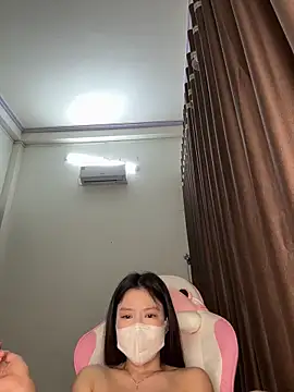 Snapshot of wang1472581 chatting on 17, 3, 2026 wang1472581 online show from 17, 3, 2026