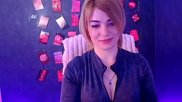 CuttieEmma online show from 19, 3, 2026