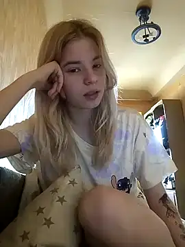 EsterSteele online show from 3, 2, 2026