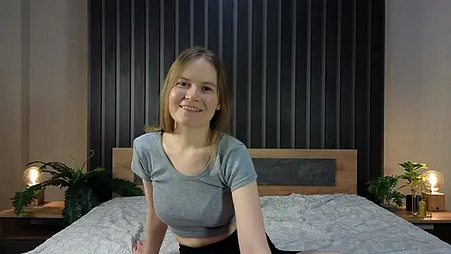 CleliaRostek online show from 12, 2, 2026