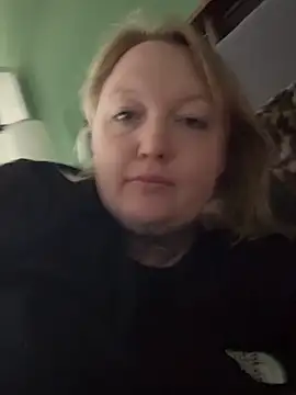 Lolaaxxx13 online show from 11, 5, 2026