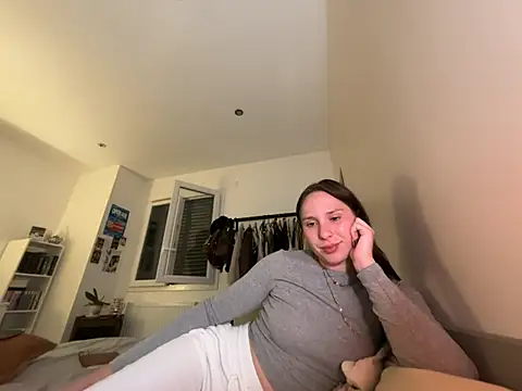 candyX  online show from 19, 4, 2026