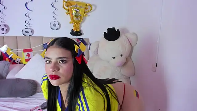 KeylaGomez  online show from 27, 6, 2026