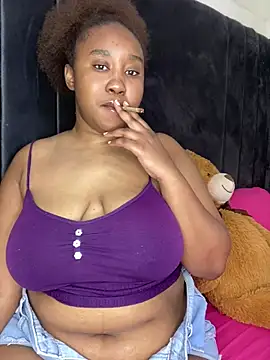 MeekyCurvyAss online show from 23, 5, 2026