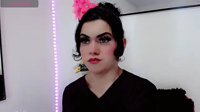 NathalialLooes online show from 3, 2, 2026