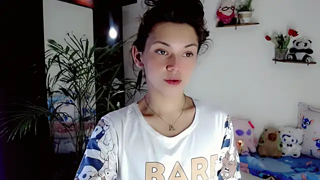 NathalialLooes online show from 28, 6, 2026