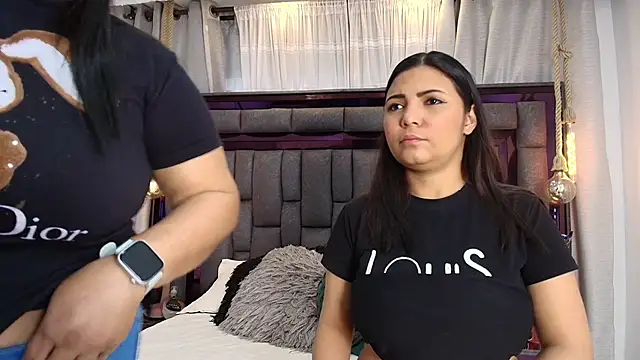 Karina Mendoza online show from 9, 5, 2026