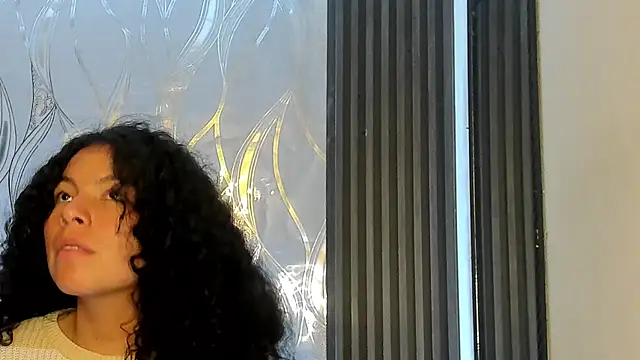 Zoe-yanin online show from 12, 2, 2026