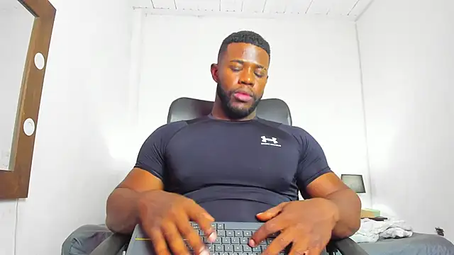 James McBoy online show from 18, 2, 2026