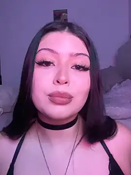 lolaaculaa online show from 14, 3, 2026