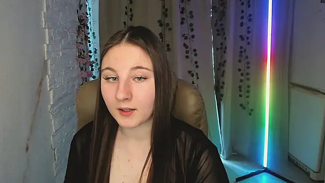 EvaxCharm online show from 20, 2, 2026