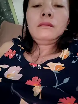 Baby-loveass69 online show from 10, 5, 2026