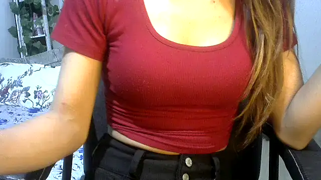 Snapshot of call_me_babyy chatting on 3, 4, 2026 call me babyy online show from 3, 4, 2026