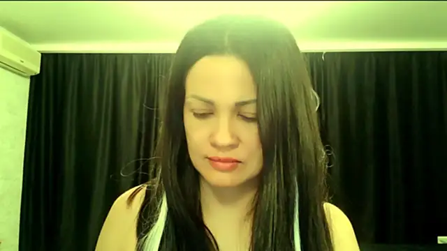 Snapshot of karolina_robinson chatting on 1, 7, 2026 karolina robinson online show from 1, 7, 2026