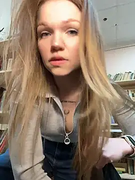 Snapshot of StreetSquirt chatting on 25, 4, 2026 StreetSquirt online show from 25, 4, 2026